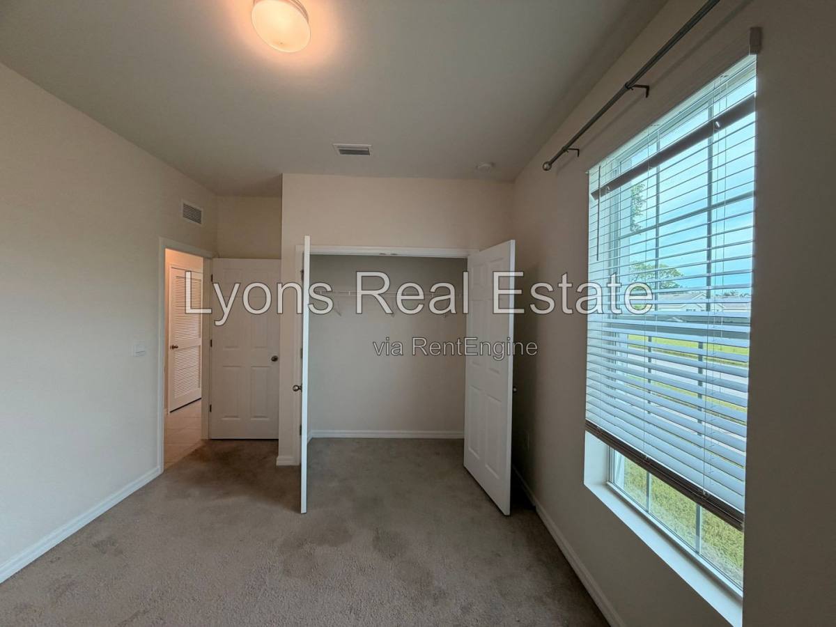 House for rent at 816 Friendship Circle, Labelle, FL 33935