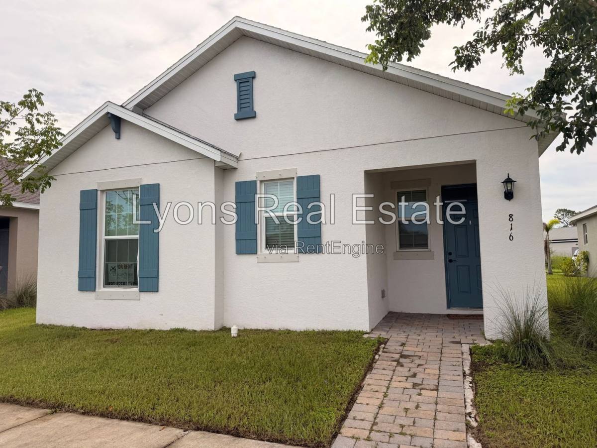 House for rent at 816 Friendship Circle, Labelle, FL 33935