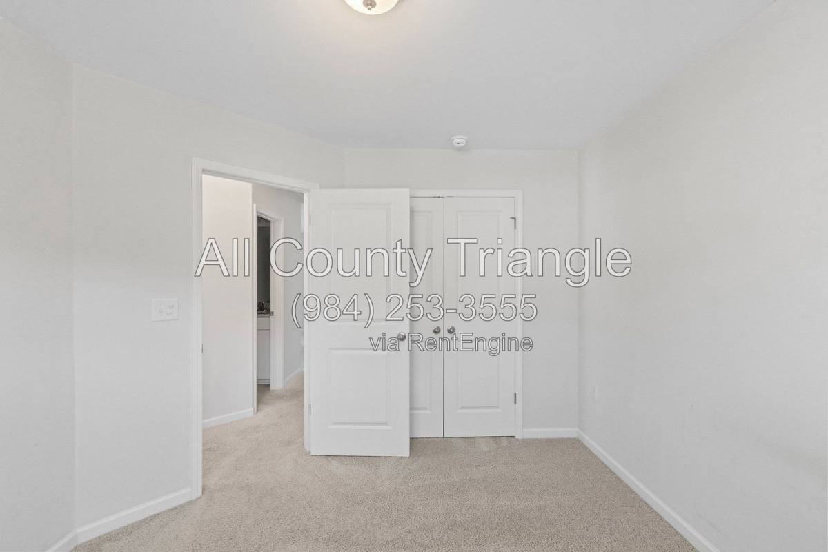 Townhouse for rent at 1104 Longitude Dr, Durham, NC 27713