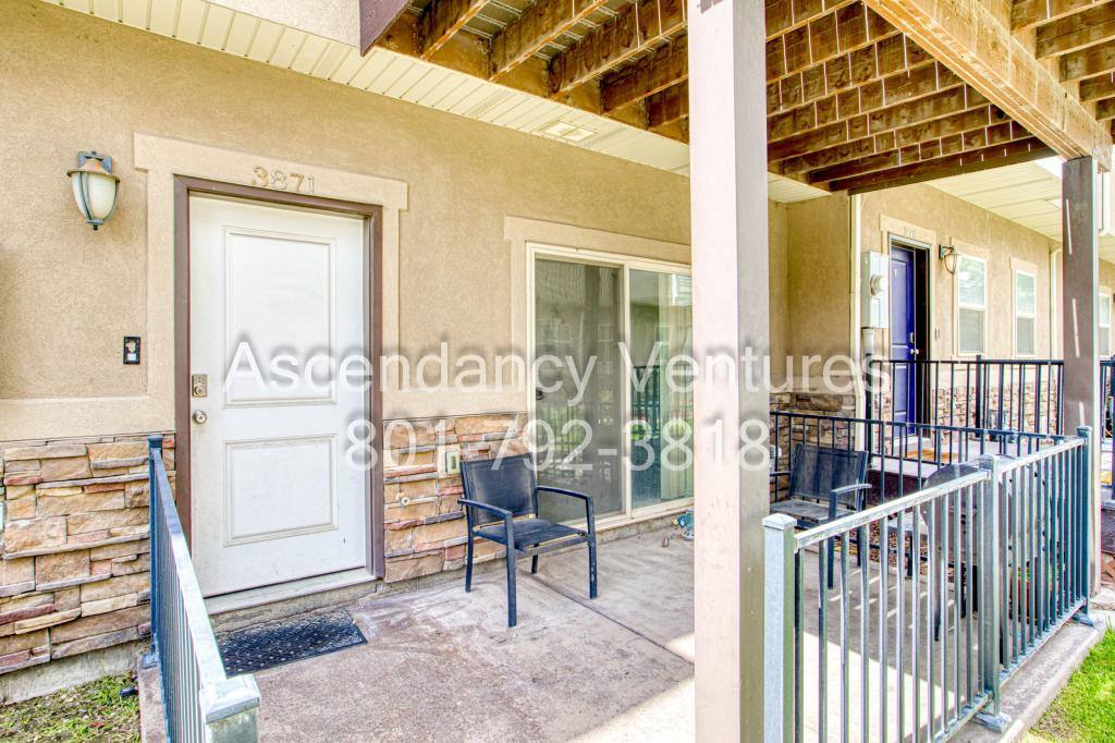 Condo for rent at 3871 S 1630 W, West Valley City, UT 84119