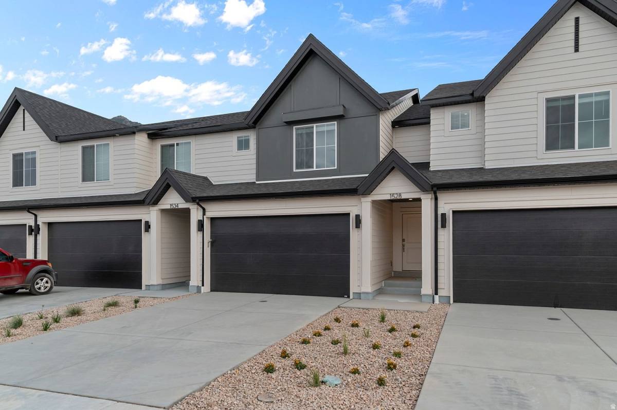 Townhouse for rent at 1935 E Belmont Lane, Salem, UT 84653