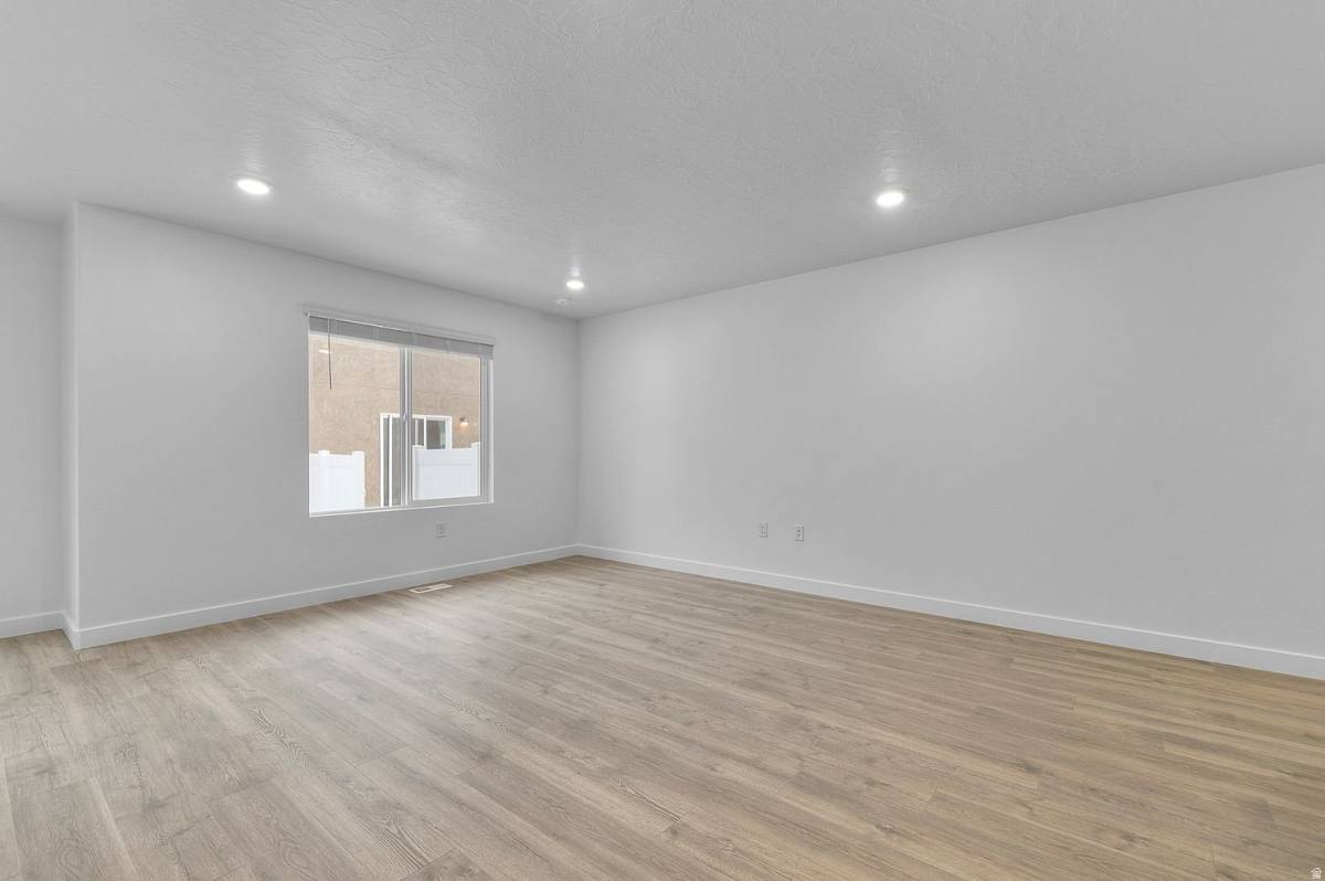 Townhouse for rent at 1935 E Belmont Lane, Salem, UT 84653