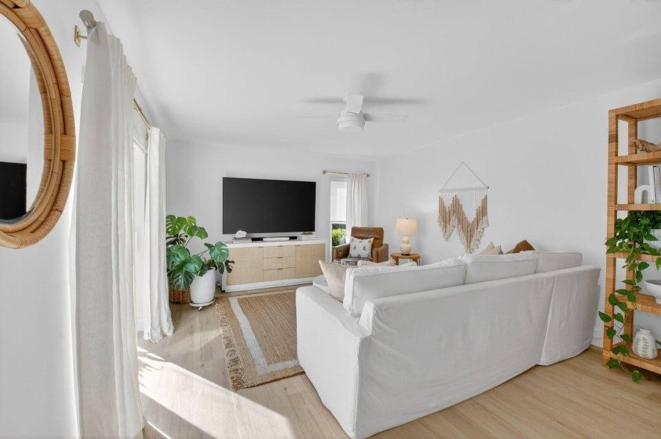 Townhouse for rent at 1010 NE 8th Ave #39G, Delray Beach, FL 33483