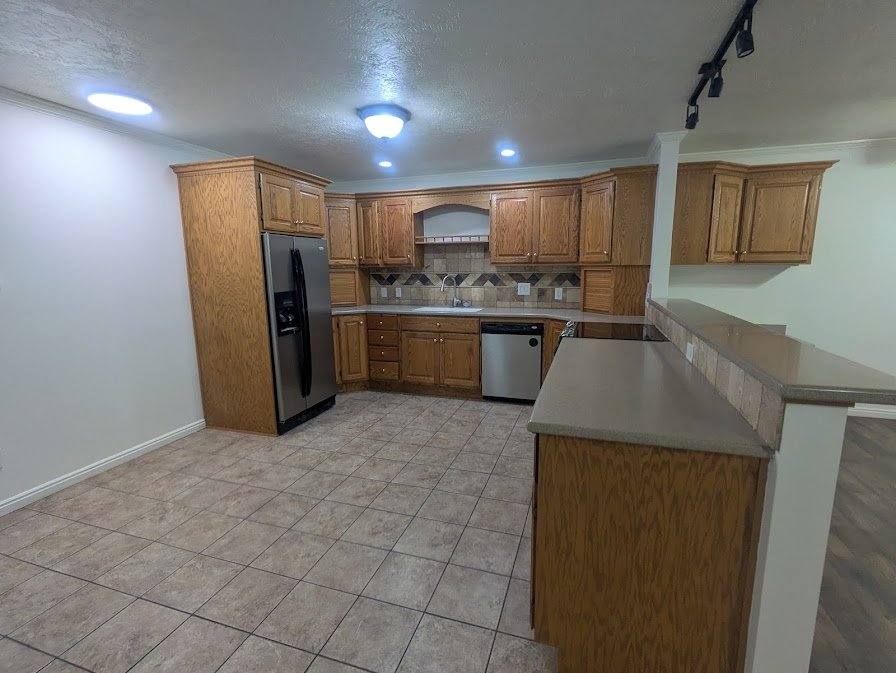 Townhouse for rent at 564 S Goosenest Dr, Payson, UT 84651