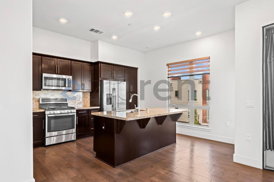 Apartment for rent at 1630 Delano St #30, Milpitas, CA 95035
