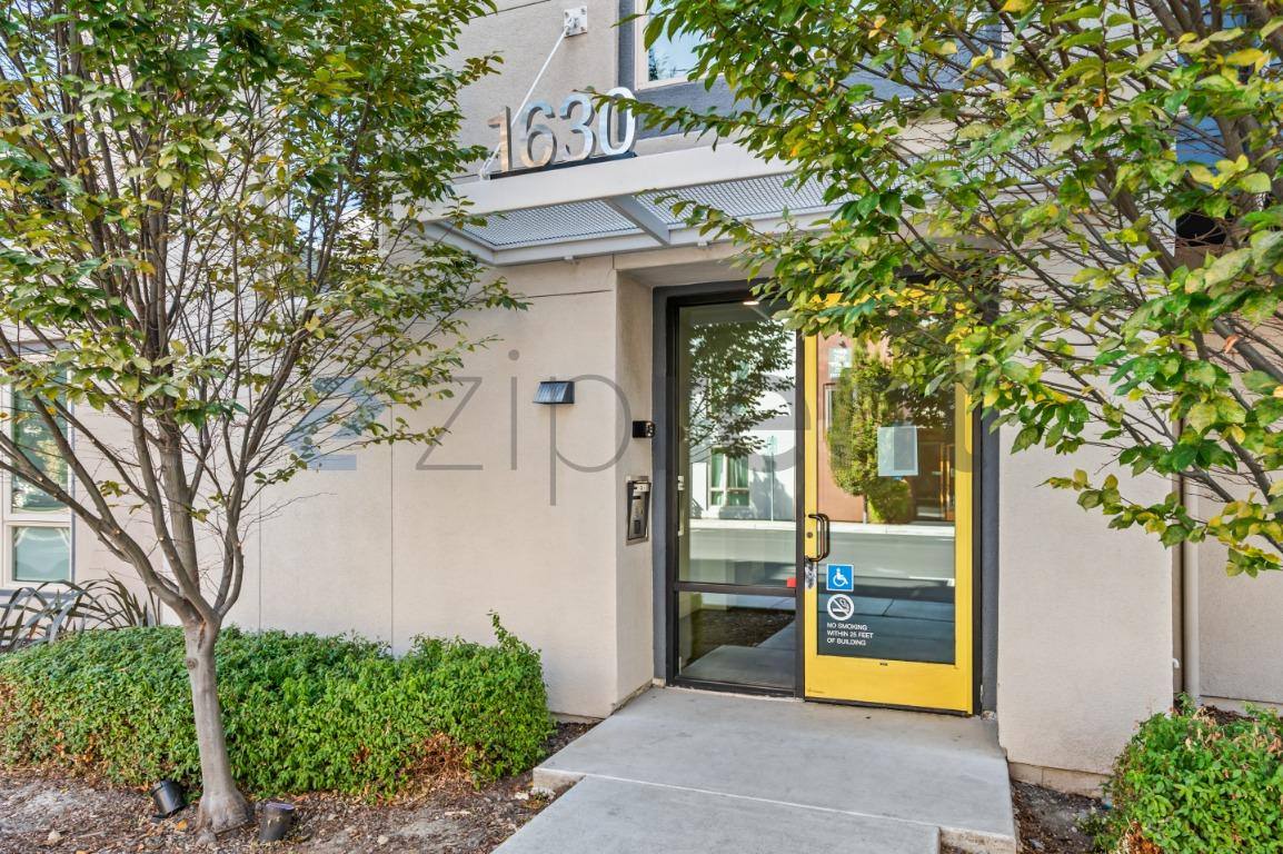 Apartment for rent at 1630 Delano St #30, Milpitas, CA 95035