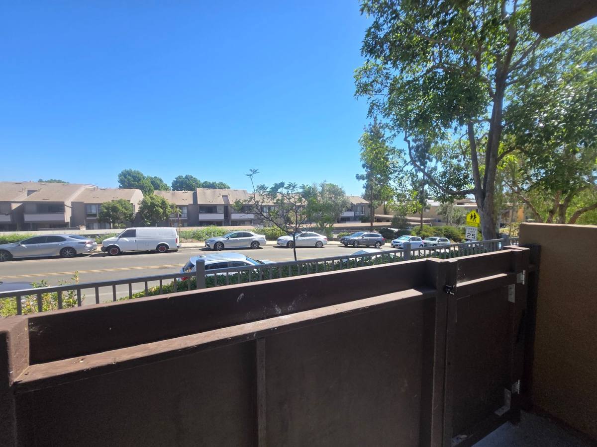 Condo for rent at 3454 Castle Glen Dr #113, San Diego, CA 92123