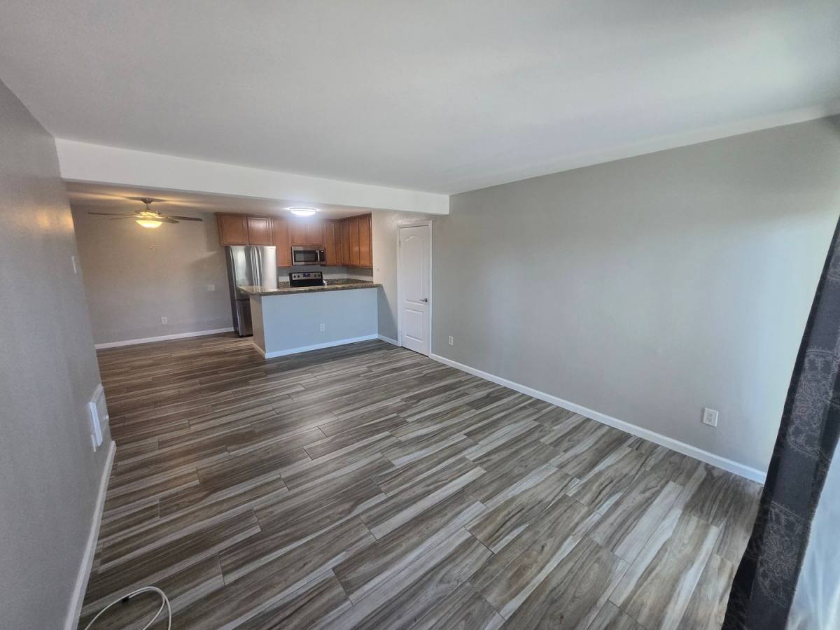 Condo for rent at 3454 Castle Glen Dr #113, San Diego, CA 92123