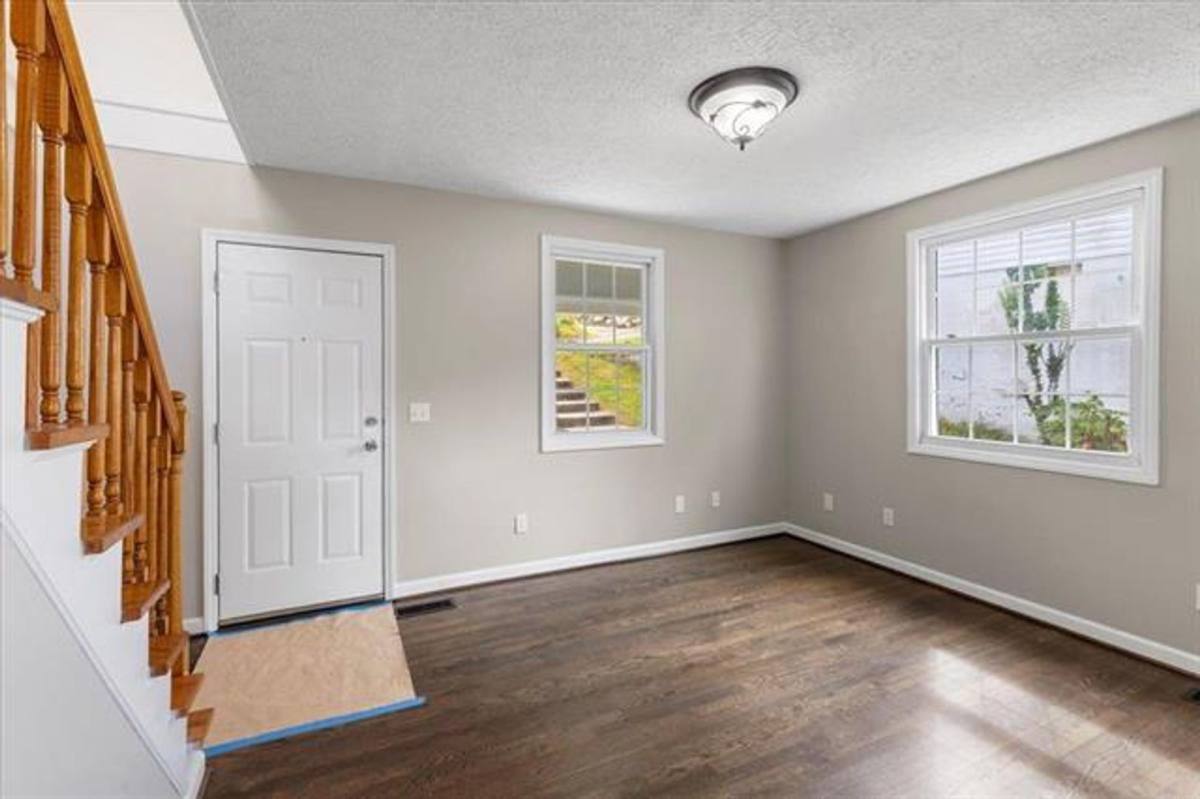 House for rent at 120 Monroe St, Radford, VA 24141
