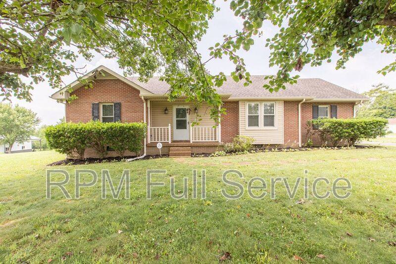House for rent at 626 Fowler Ford Rd, Portland, TN 37148