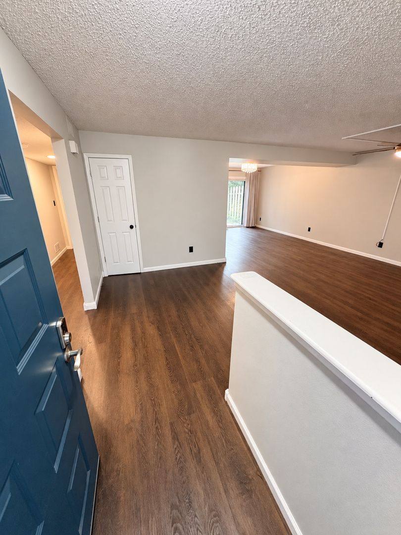 Apartment for rent at 5108 W 62nd St, Mission, KS 66205