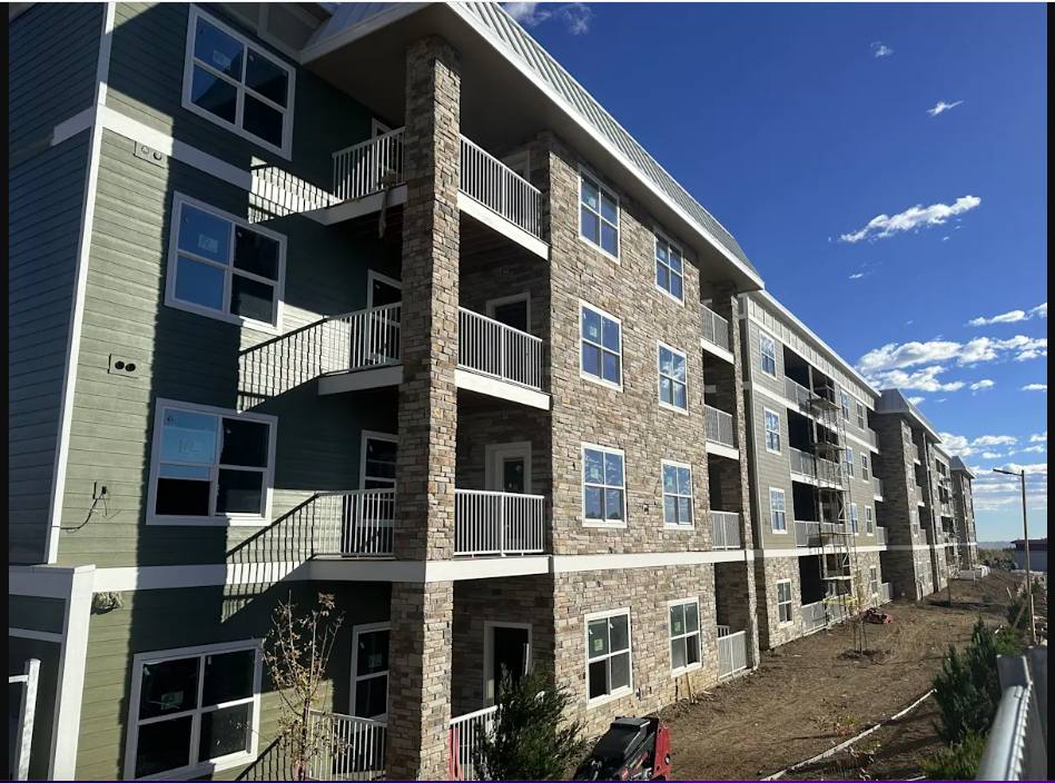 Apartment for rent at 5815 S Zang St, Littleton, CO 80127