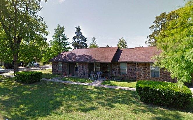 Apartment for rent at 147 Alamo St, Lone Star, TX 75668