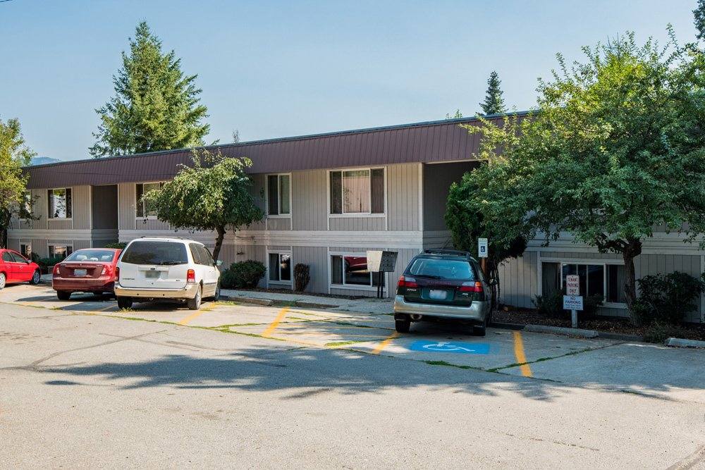 Apartment for rent at 401 N Spokane Ave, Newport, WA 99156