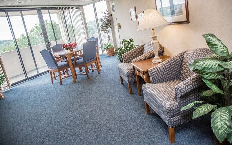 Apartment for rent at 404 E St Louis Ave, Excelsior Springs, MO 64024