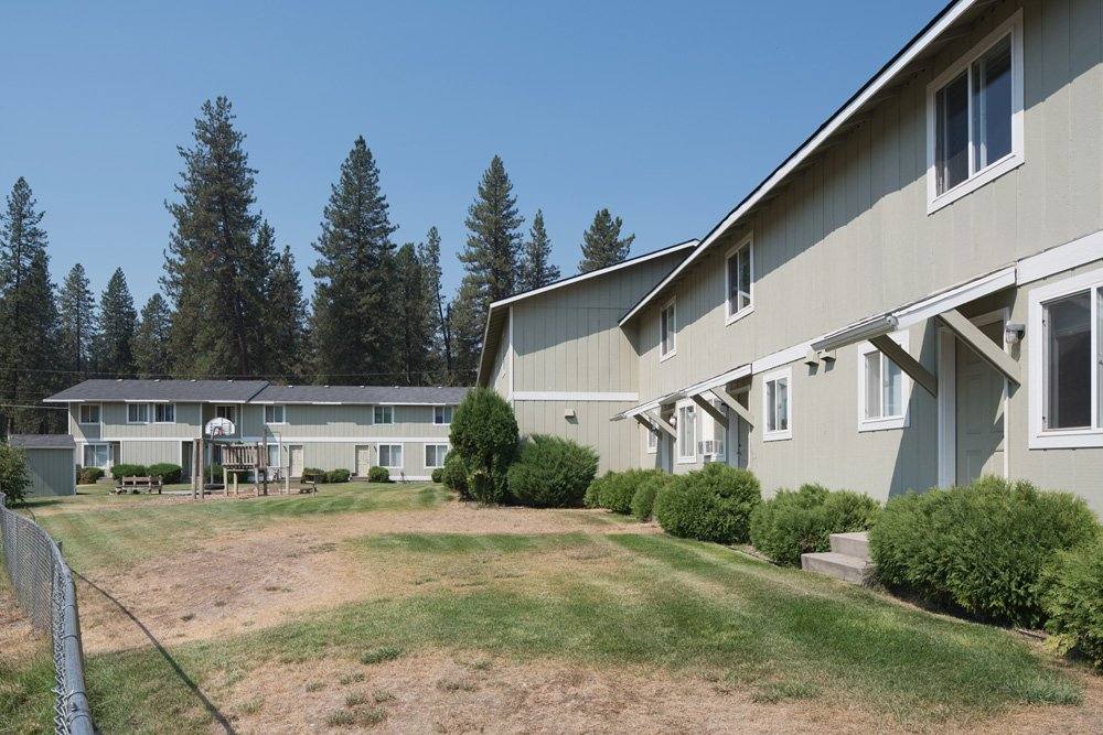 Apartment for rent at 1701 W 7th St, Newport, WA 99156