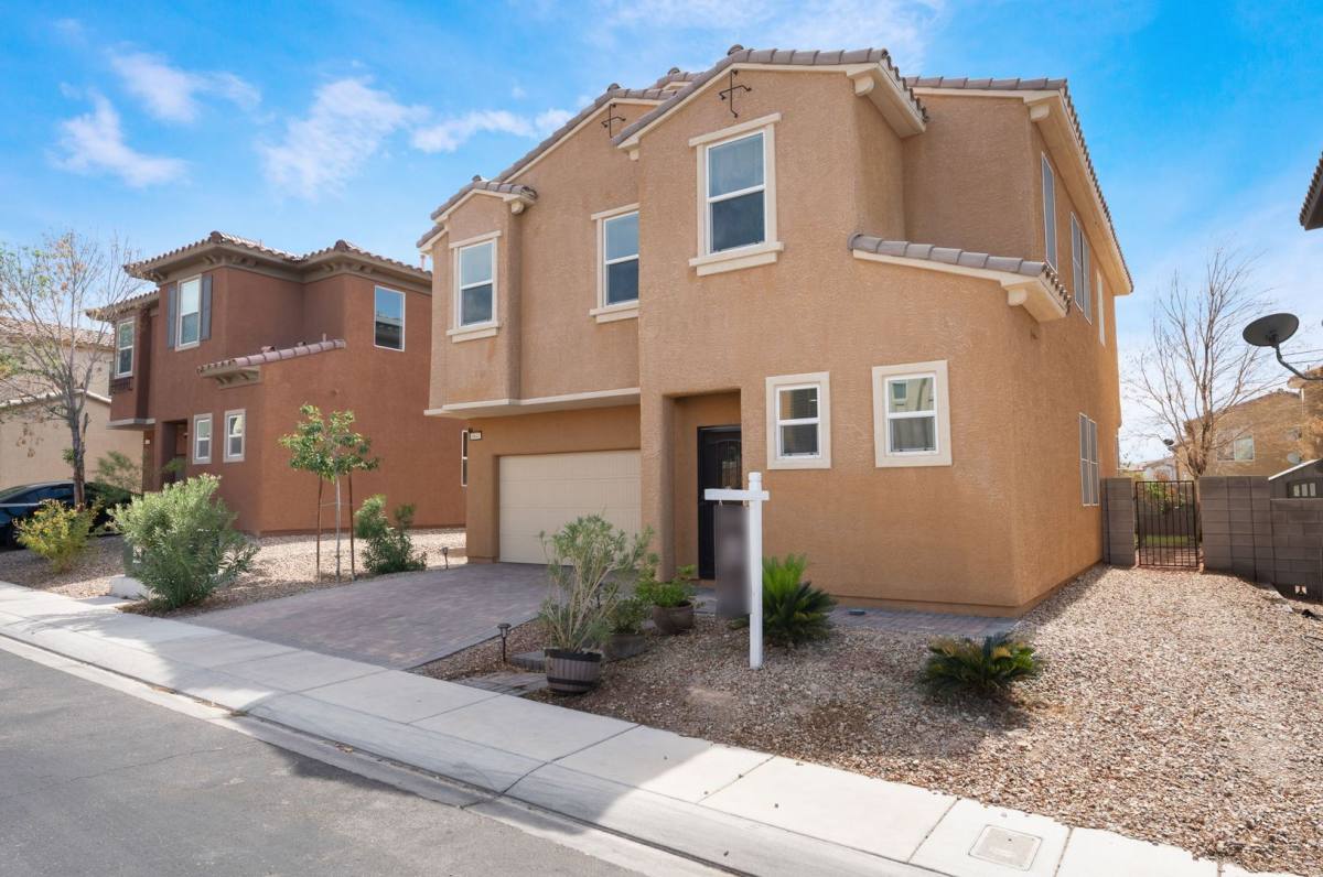 House for rent at 6841 Compass Cove Ave, Las Vegas, NV 89142