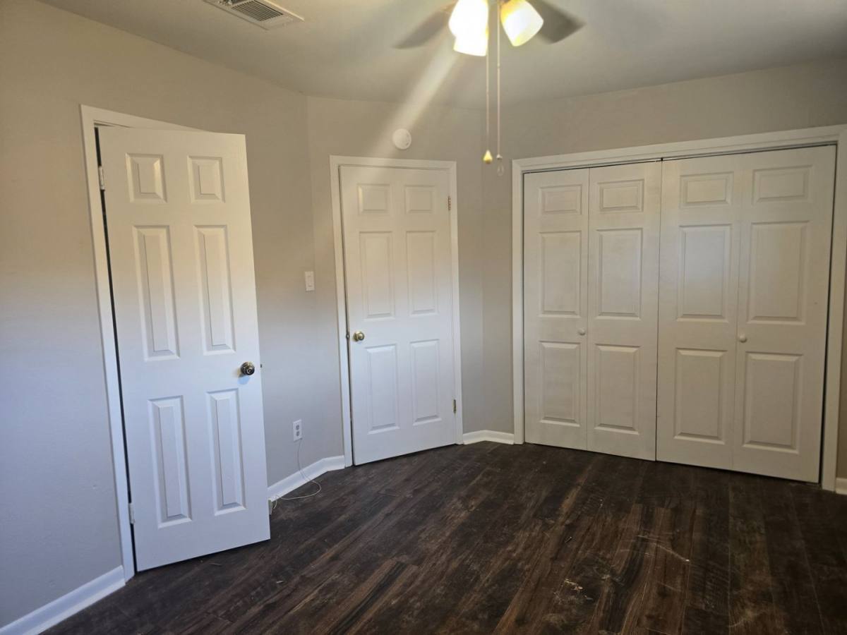 House for rent at 9010 Avalon Dr, Shreveport, LA 71118