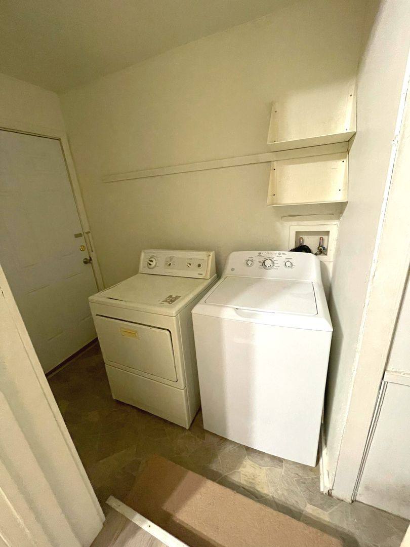 Apartment for rent at 3145 Snow Rd, Ypsilanti, MI 48198