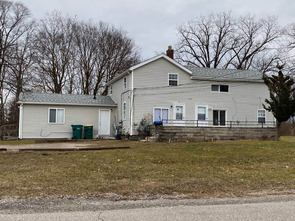 Apartment for rent at 3145 Snow Rd, Ypsilanti, MI 48198