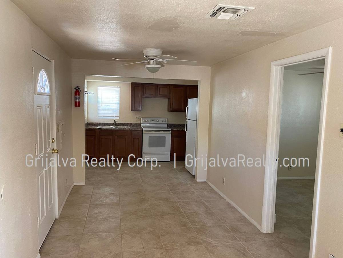 Apartment for rent at 161 W Columbia St, Tucson, AZ 85714