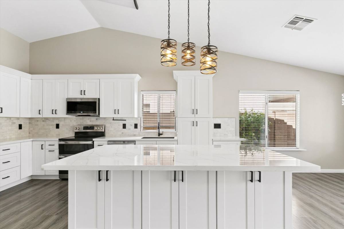 House for rent at 17857 N 85th Lane, Peoria, AZ 85382