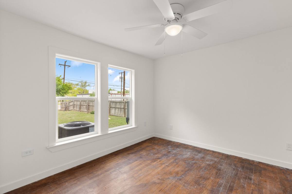 Apartment for rent at 2401 Columbus Ave, Waco, TX 76701