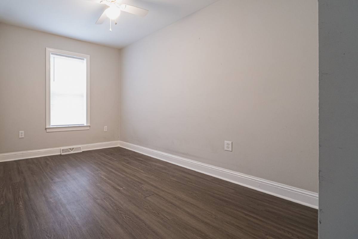 House for rent at 807 King Arthur Dr, Gastonia, NC 28056
