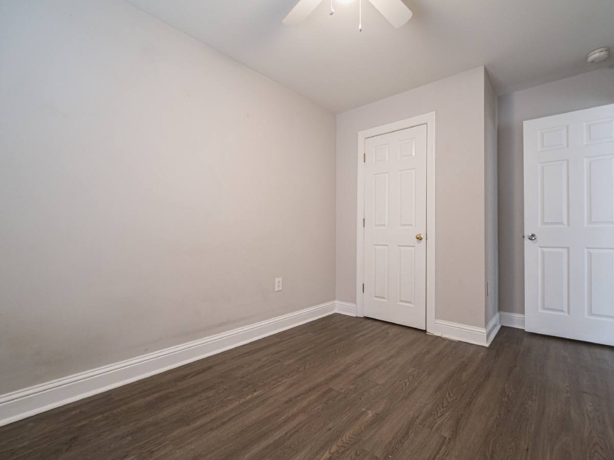 House for rent at 807 King Arthur Dr, Gastonia, NC 28056
