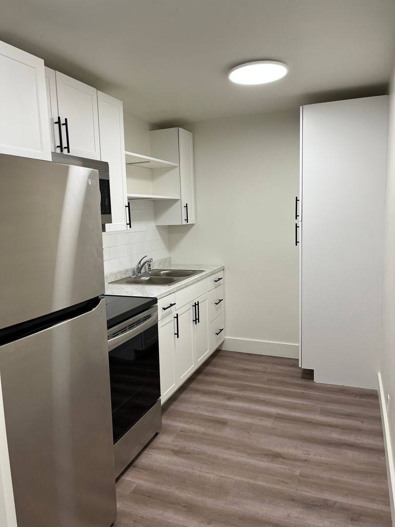 Apartment for rent at 917 Pearl St, St. Joseph, MI 49085
