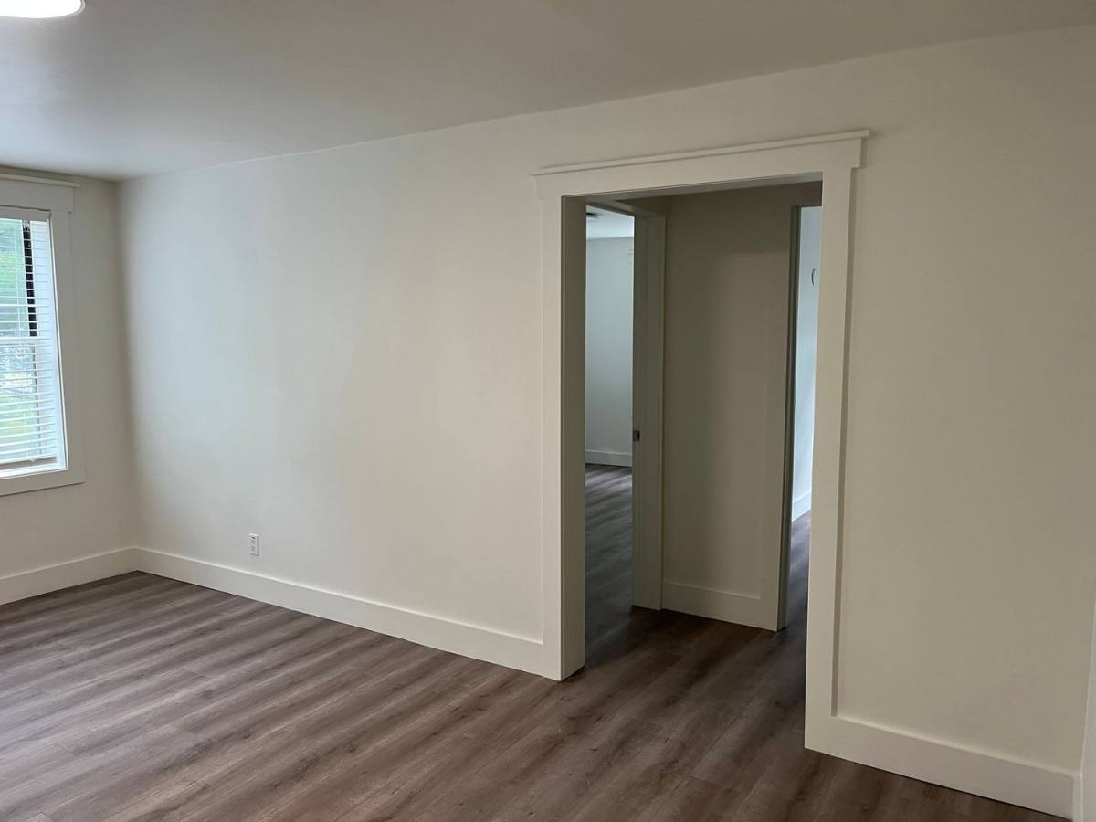 Apartment for rent at 917 Pearl St, St. Joseph, MI 49085