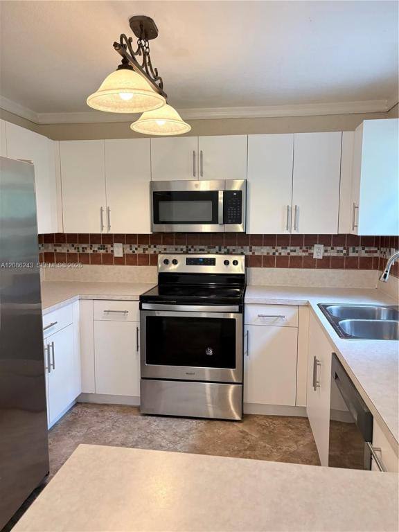 Townhouse for rent at 2297 NW 171st Terrace, Pembroke Pines, FL 33028