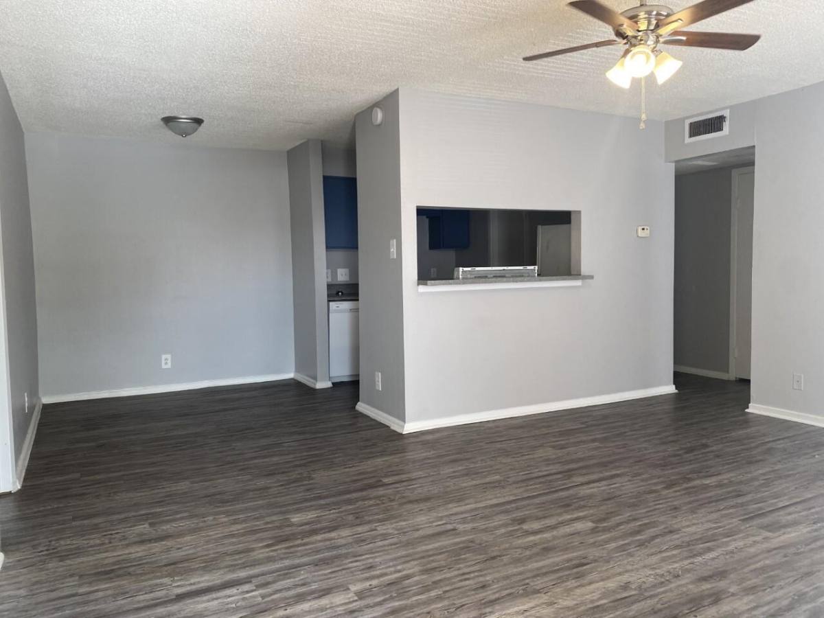Apartment for rent at Edinburg Place, 1709 W Schunior St, Edinburg, TX 78541