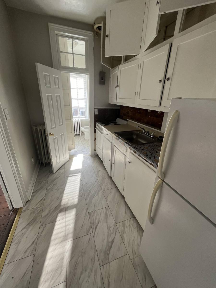 Apartment for rent at 339 N Loudoun St #3, Winchester, VA 22601
