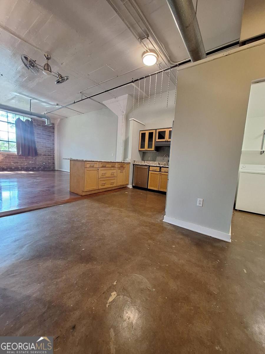 Apartment for rent at 172 Haynes St SW #213, Atlanta, GA 30313