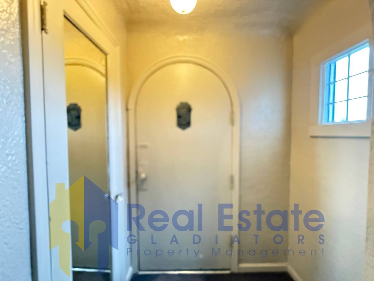 House for rent at 30620 3rd Ave NE, Stanwood, WA 98292