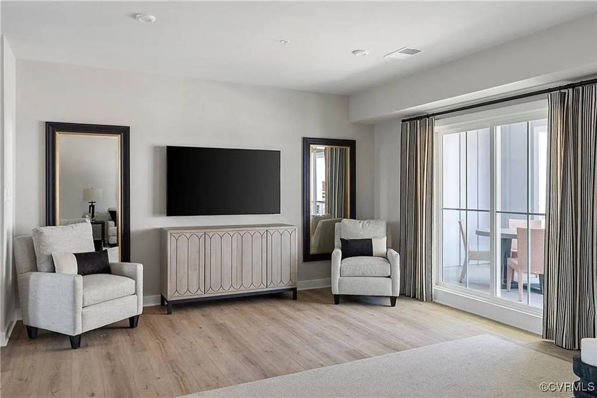 Townhouse for rent at 8049 Lake Laurel Lane, Glen Allen, VA 23060