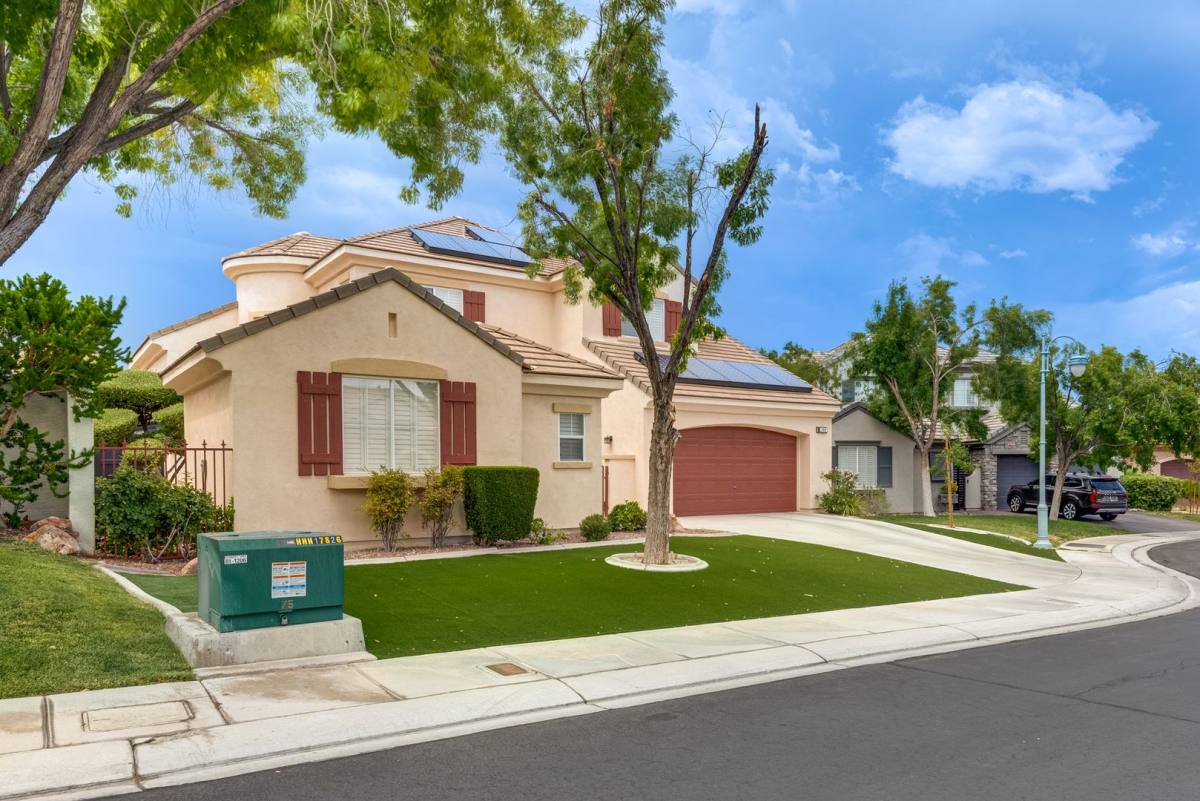 House for rent at 709 Sir James Bridge Way, Las Vegas, NV 89145