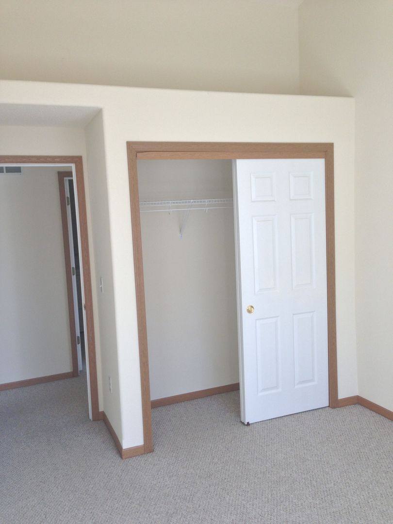 Apartment for rent at Hunters Glen, 101 Deer Crossing, Johnson Creek, WI 53038