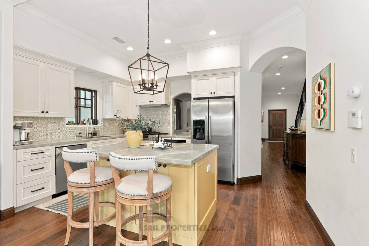 House for rent at 1115 California St, Huntington Beach, CA 92648
