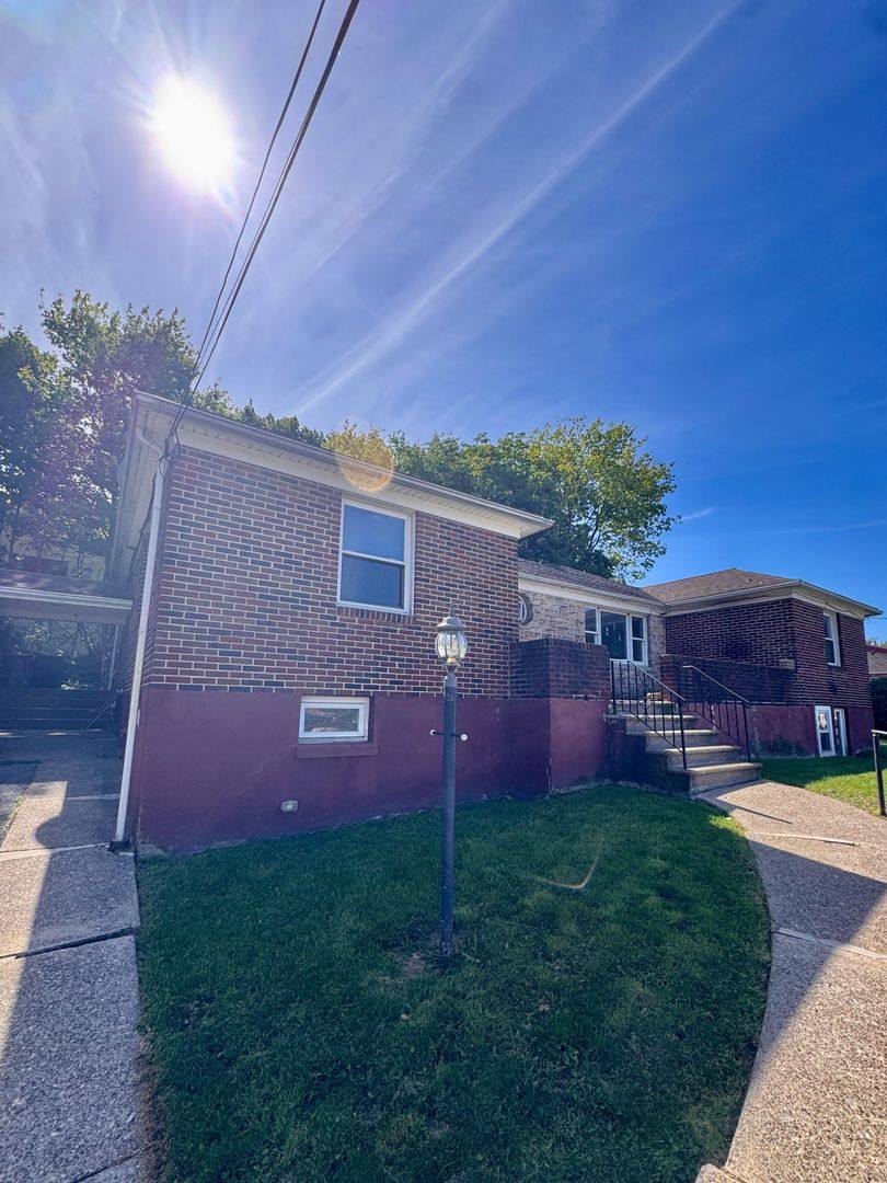 Apartment for rent at 1540 Liberty St, Easton, PA 18042