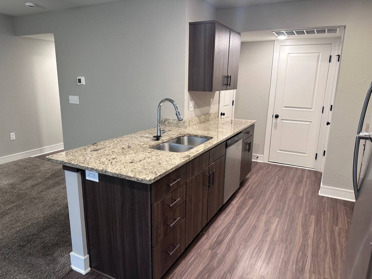 Townhouse for rent at 1542 NE Shale Court, Grain Valley, MO 64029