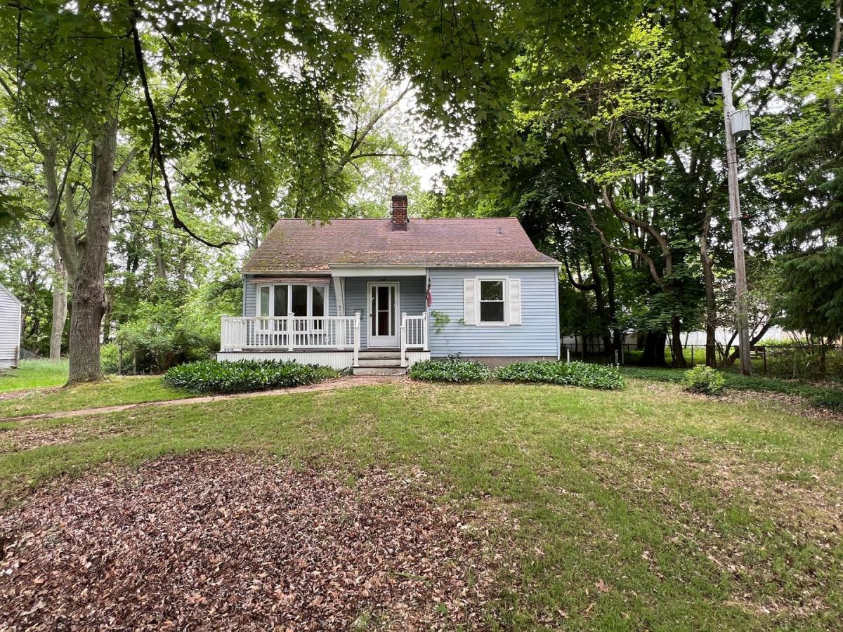 House for rent at 6170 Mentor Park Blvd, Mentor, OH 44060