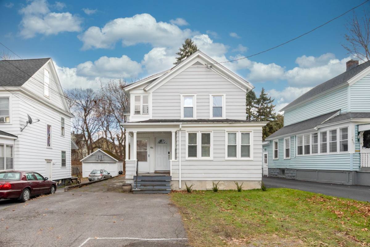 Apartment for rent at 415 Herkimer St, Syracuse, NY 13204