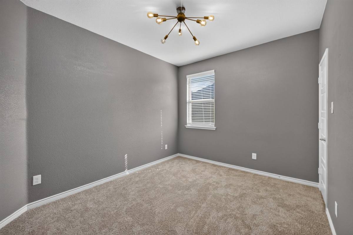 House for rent at 108 Lakeview Circle, Pilot Point, TX 76258