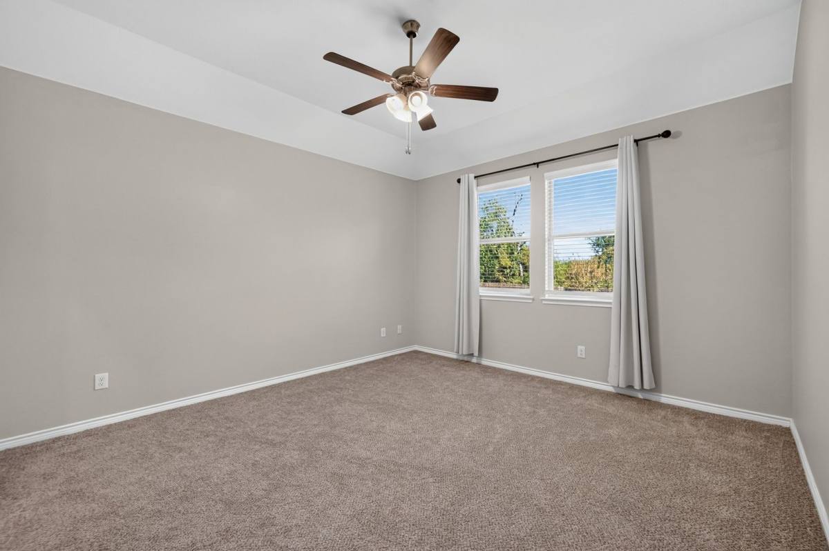 House for rent at 108 Lakeview Circle, Pilot Point, TX 76258
