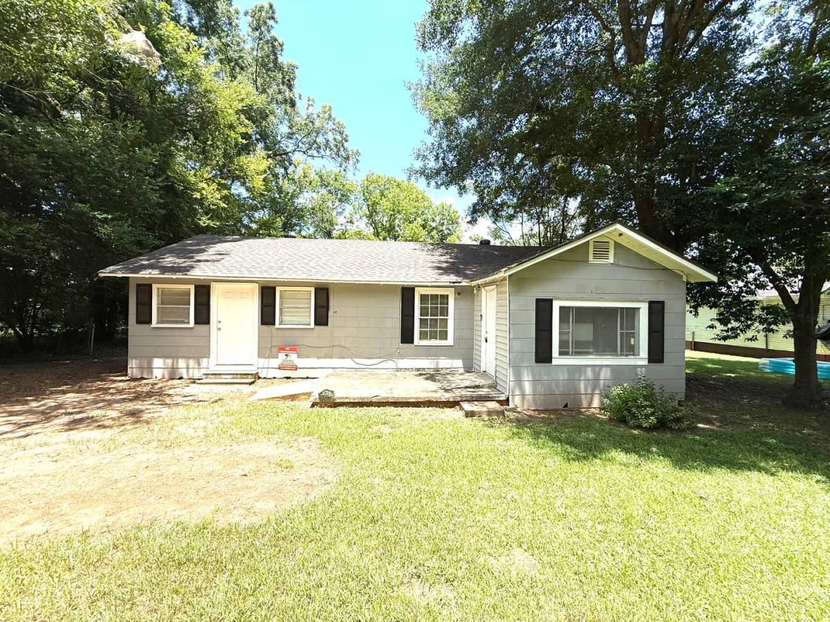 House for rent at 2015 Rigby St, Montgomery, AL 36110