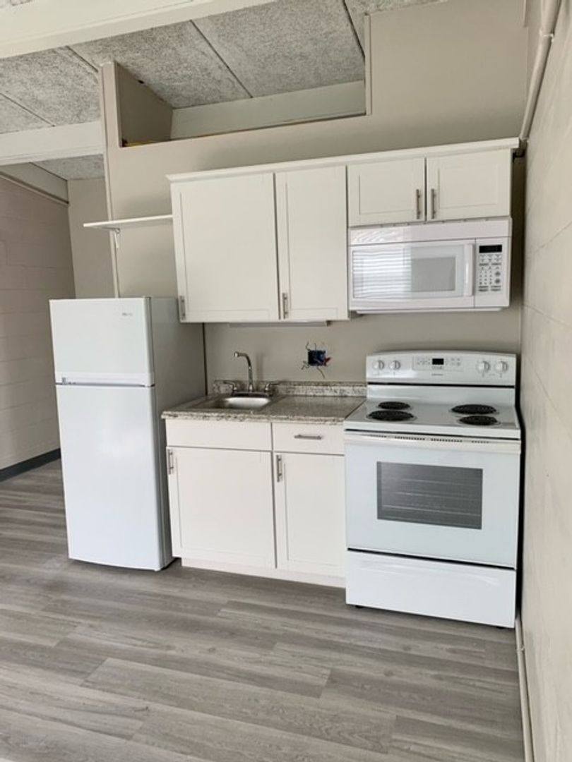 Apartment for rent at 3722 S US-Highway 441, Lake City, FL 32025