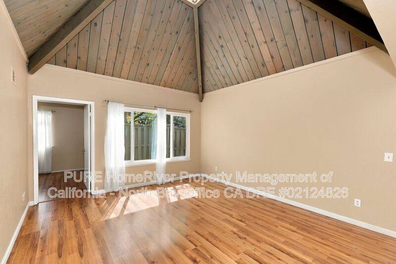Condo for rent at 1951 Knolls Dr, Santa Rosa, CA 95405