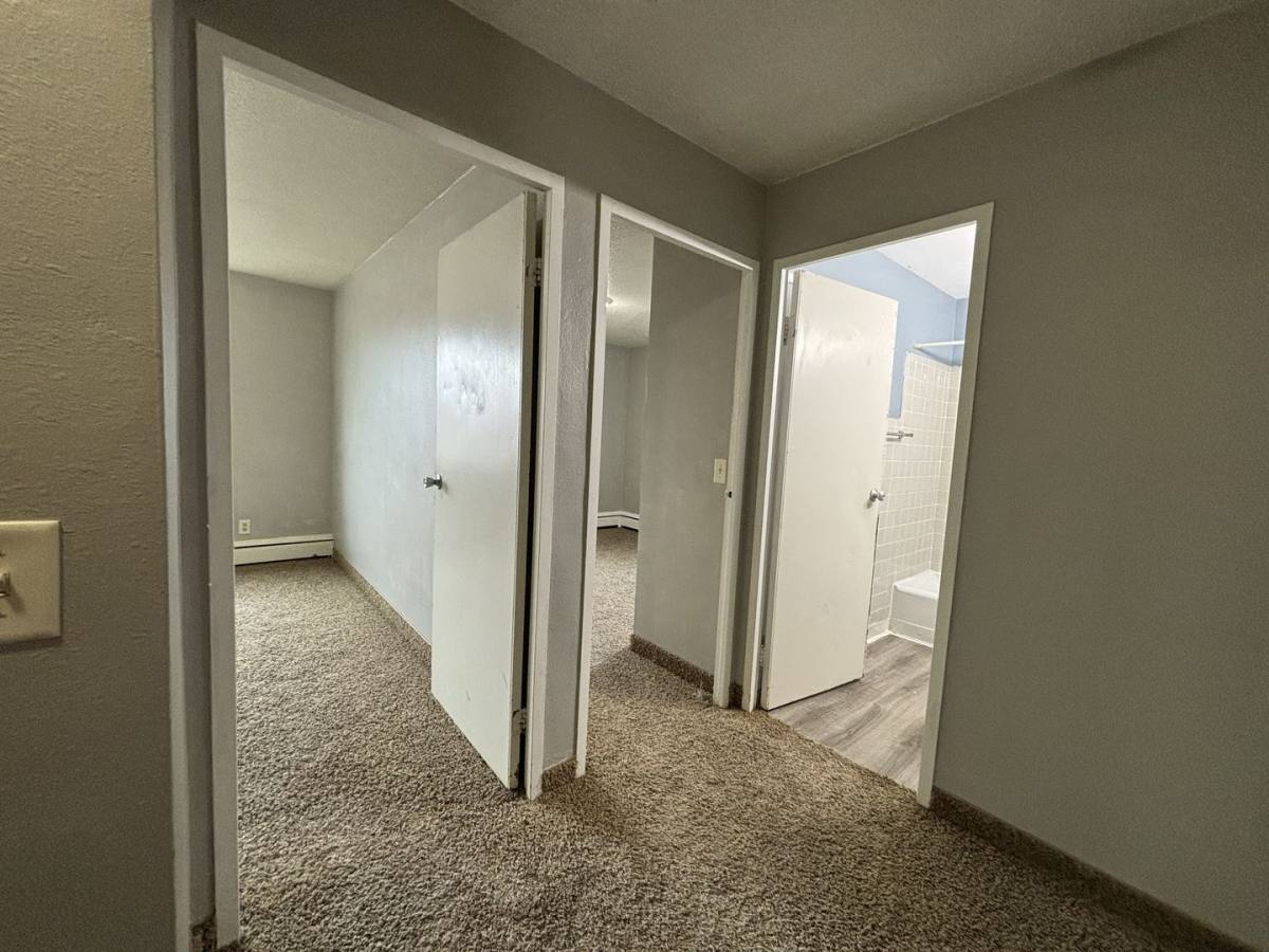 Apartment for rent at 820 N Main St, Aberdeen, SD 57401